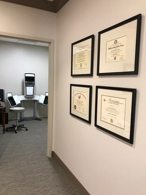 Des Moines Plastic Surgery - hair transplant in West Des Moines, IA