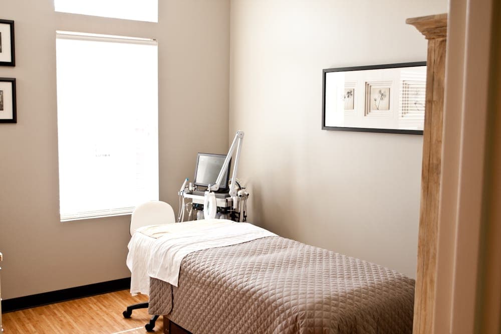 Carolina Age Management Institute - hair transplant in Huntersville, NC