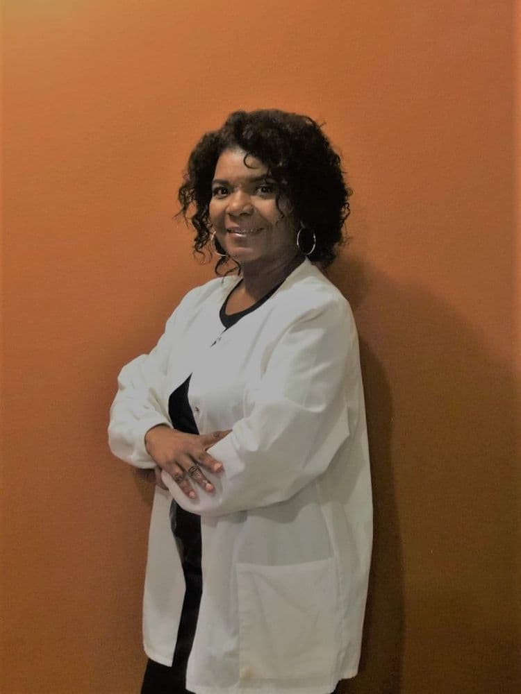 Headlines Trichology Centers - hair transplant in Houston, TX