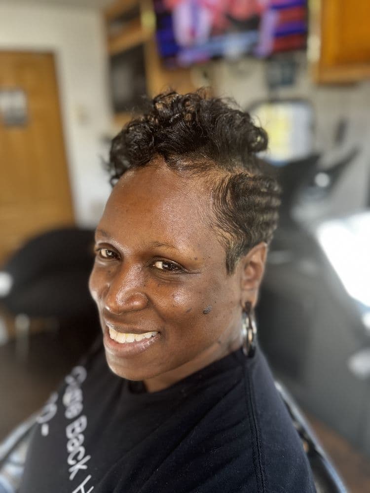 Salon of Elegance Moblie hair Salon - hair transplant in Richmond, VA