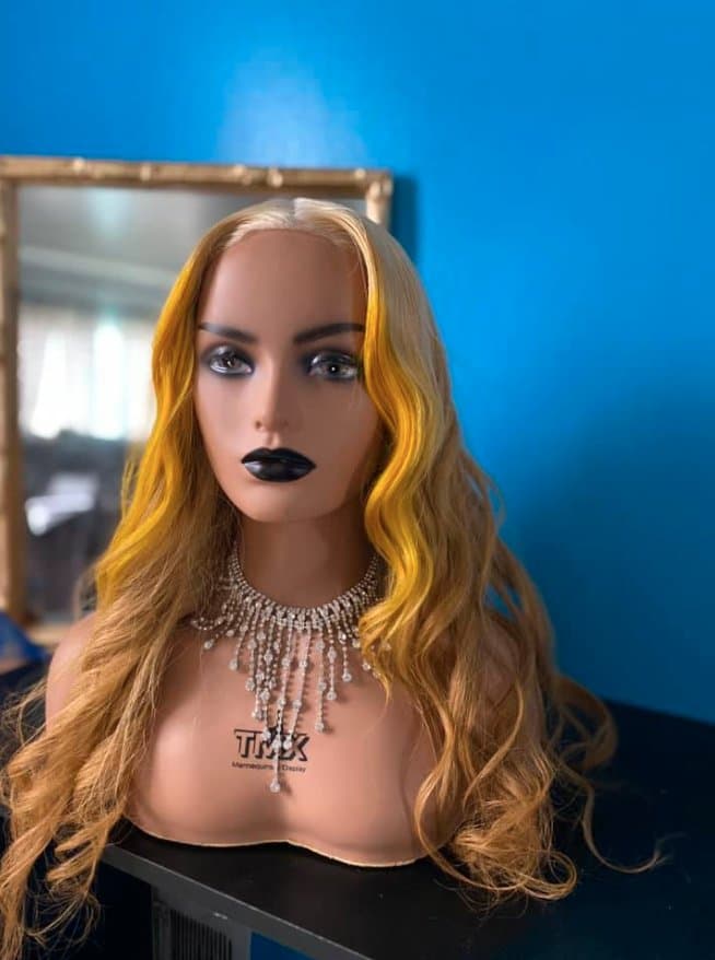 Exquisite Label - hair transplant in Oak Park, MI