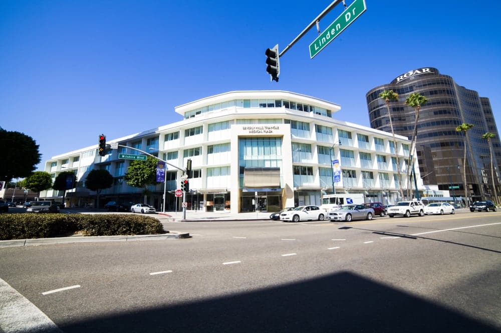 Parsa Mohebi Hair Restoration - hair transplant in Beverly Hills, CA