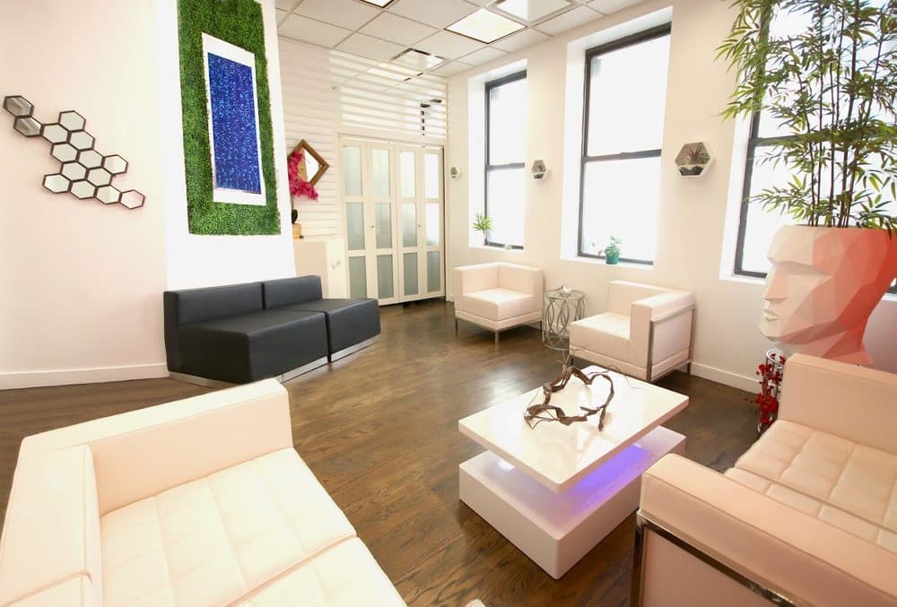 Hair Transplants New York - Dr. Barnard - hair transplant in New York, NY